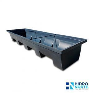 Comedero y Bebedero rectangular 900 Lts.